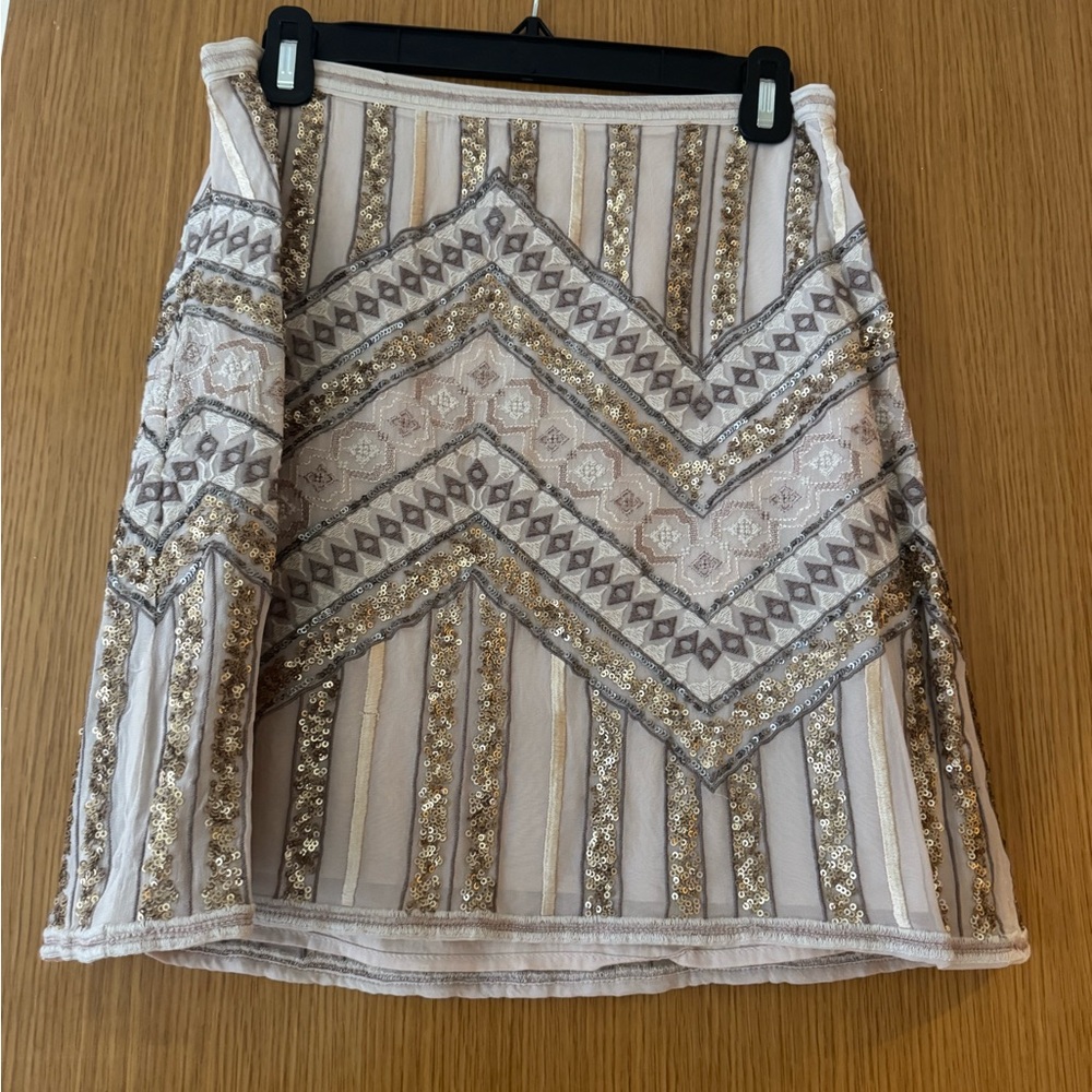 Chic Beige and Gold Patterned Mini Skirt